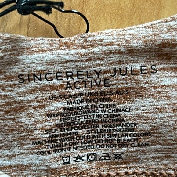 NEW Sincerely Jules Active Tank Top - Picture 4 of 5